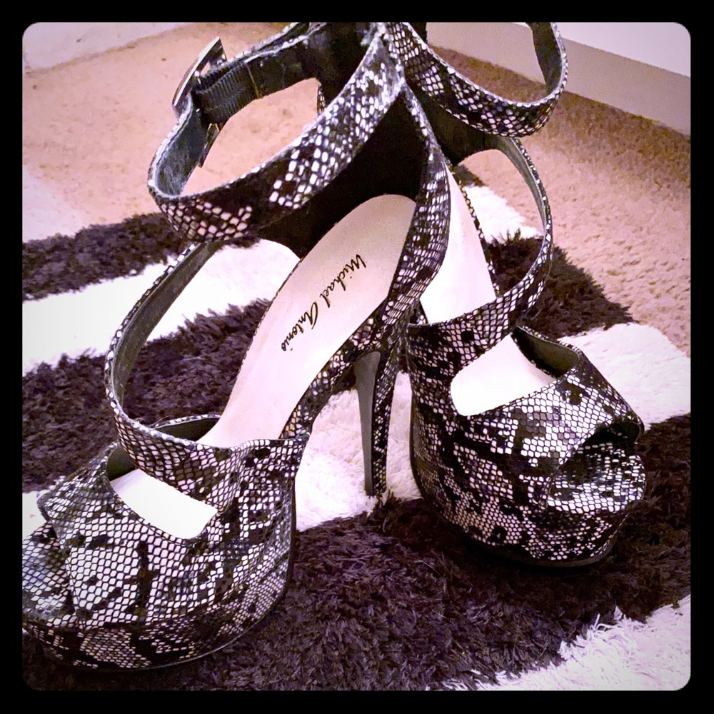 Shoes size 71/2